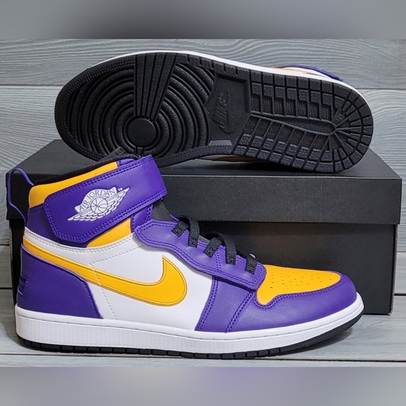 Jordan 1 High FlyEase - Size M 10.5 - Dark Concord/White/Black/Taxi 🏀 🏀 🏀 🏀 - Picture 8 of 14